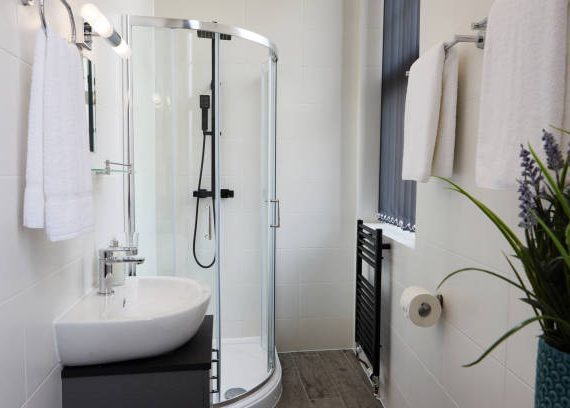 Crafting Comfort: Tailored Bathroom Renovations for Your Home