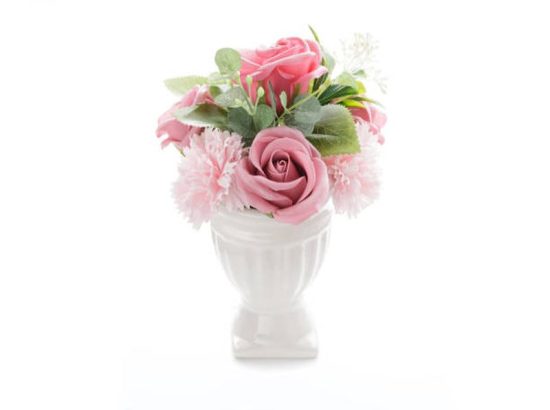 How to Spot High-Quality Wholesale Artificial Flowers